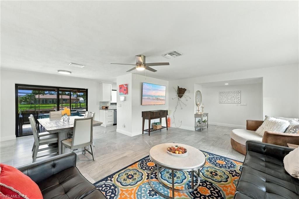 1928 SE 15th Ter , Cape Coral, FL 33990 Photo