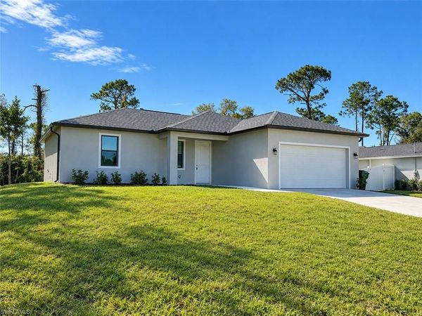 6045 Keystone CIR , LABELLE, FL 33935