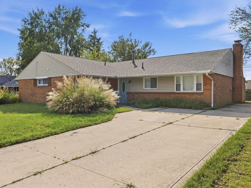 1739 Pickering Drive , Reynoldsburg, OH 43068 Photo 2