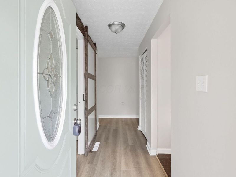 1739 Pickering Drive , Reynoldsburg, OH 43068 Photo 5