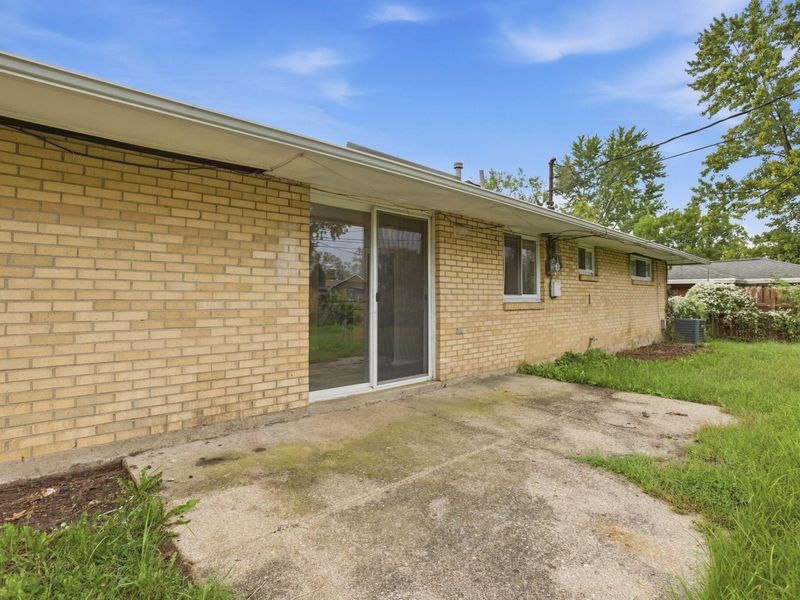 6404 E Livingston Avenue , Reynoldsburg, OH 43068 Photo 10