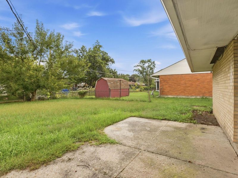 6404 E Livingston Avenue , Reynoldsburg, OH 43068 Photo 12