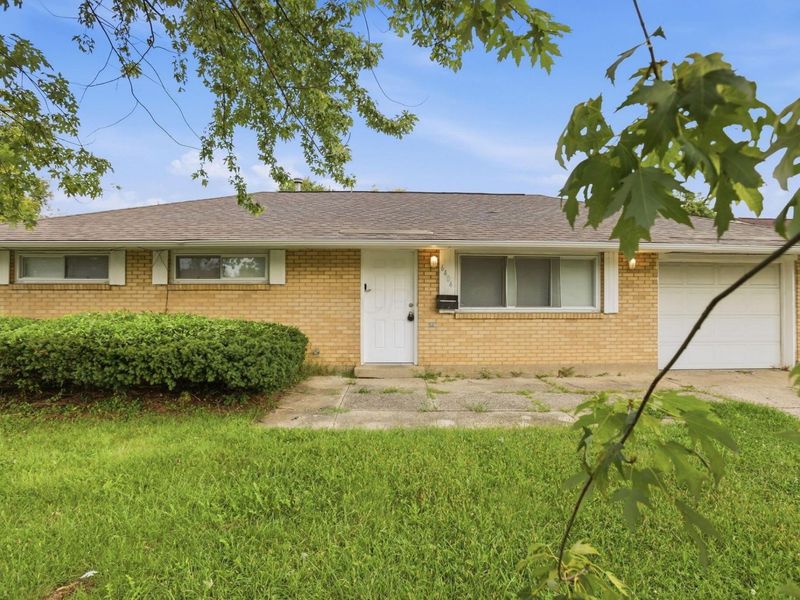 6404 E Livingston Avenue , Reynoldsburg, OH 43068 Photo 2