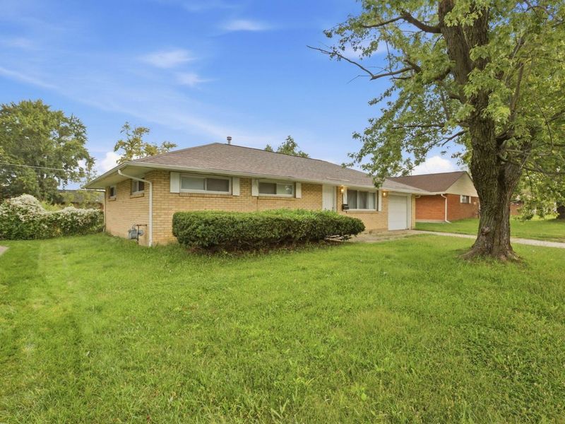 6404 E Livingston Avenue , Reynoldsburg, OH 43068 Photo 4