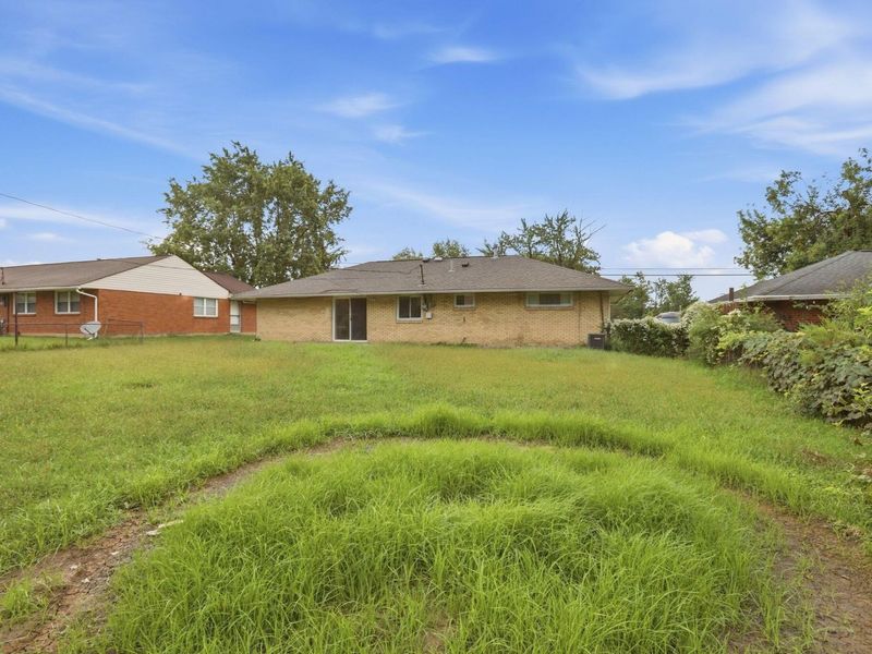 6404 E Livingston Avenue , Reynoldsburg, OH 43068 Photo 7