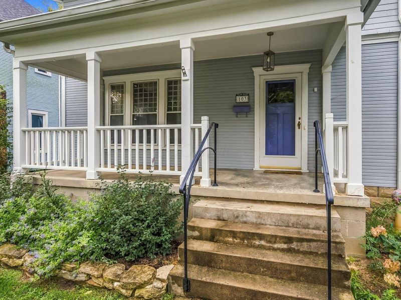 103 N Washington Street , Delaware, OH 43015 Photo 4