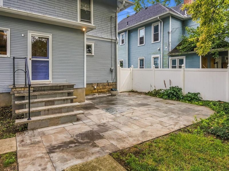 103 N Washington Street , Delaware, OH 43015 Photo 7