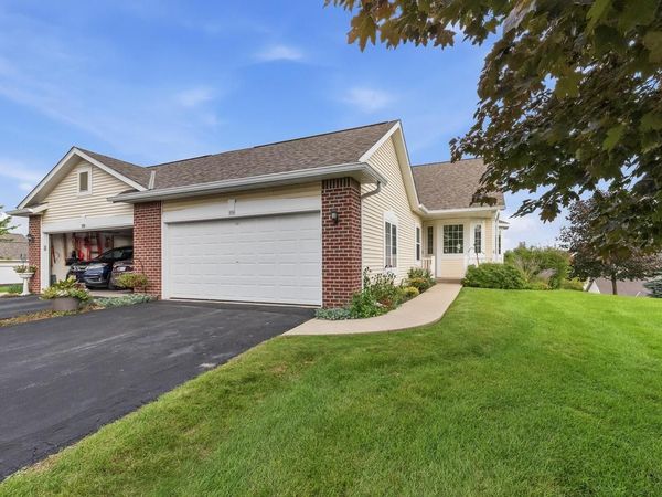 994 Niagara COURT, Port Washington, WI 53074