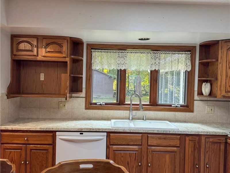 7391 Sylvan Drive, Kent, OH 44240 Photo 6