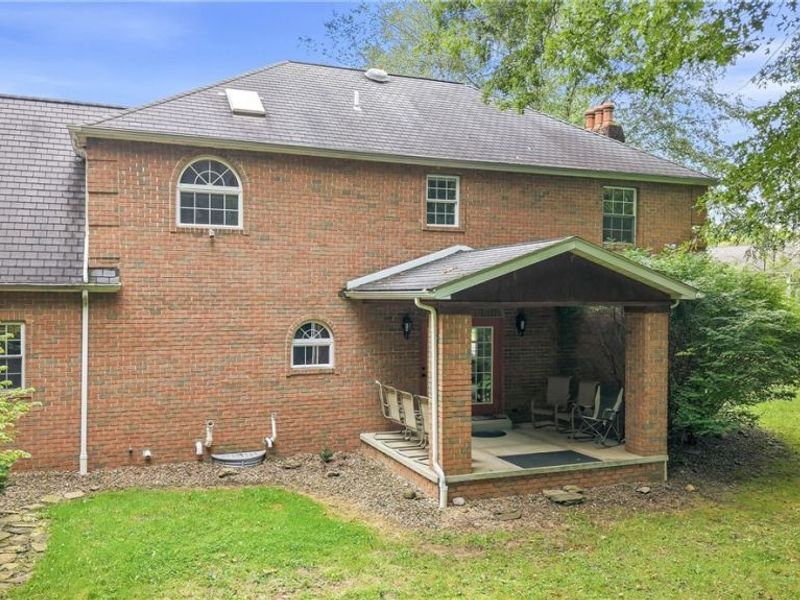 2412 East Pointe Drive SE, Warren, OH 44484 Photo 44