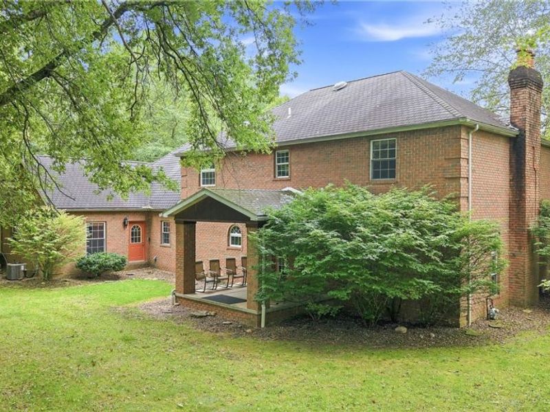 2412 East Pointe Drive SE, Warren, OH 44484 Photo 45