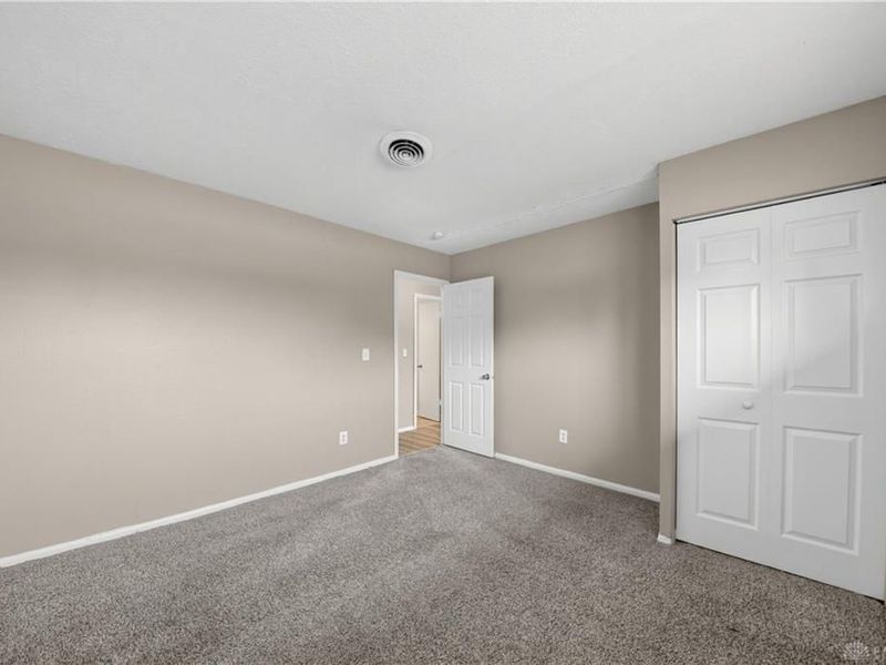 859 Flintridge Drive, Fairborn, OH 45324 Photo 16