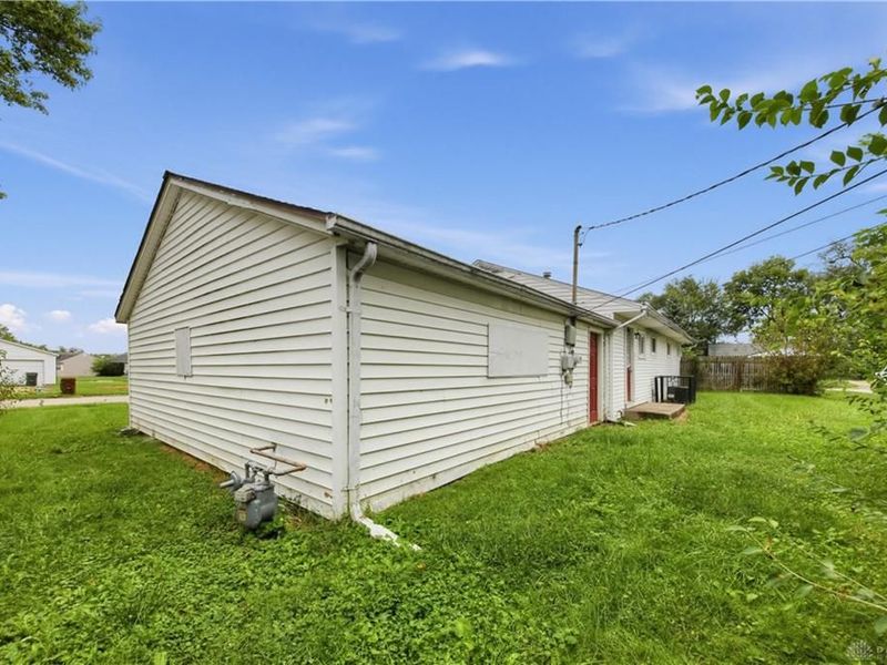 859 Flintridge Drive, Fairborn, OH 45324 Photo 7