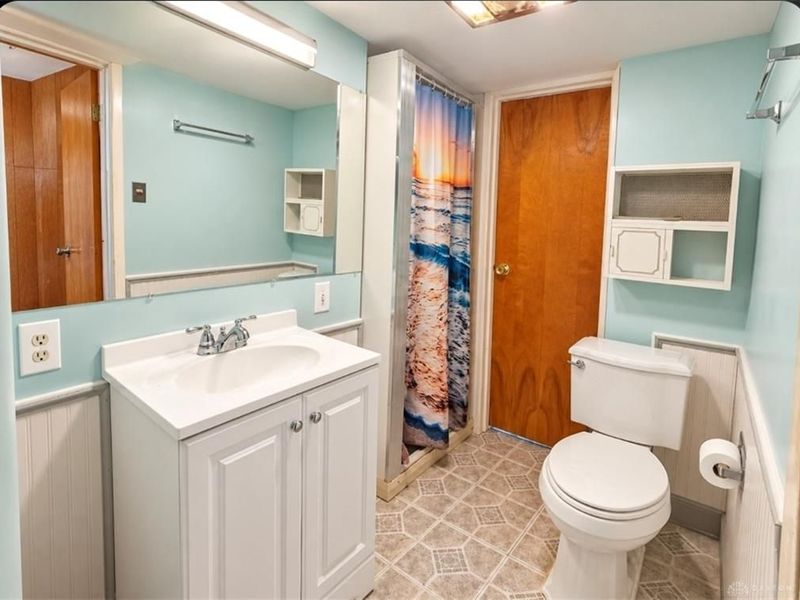 5784 Enright Avenue, Riverside, OH 45431 Photo 14
