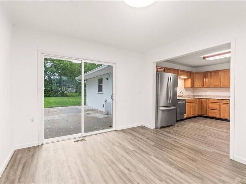 914 Greenheart Drive, New Carlisle, OH 45344 Photo 13