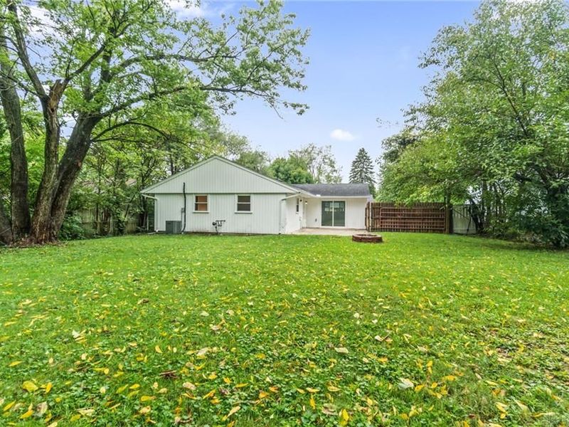 914 Greenheart Drive, New Carlisle, OH 45344 Photo 15