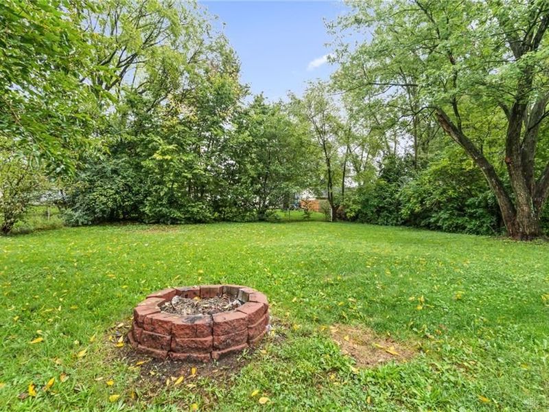 914 Greenheart Drive, New Carlisle, OH 45344 Photo 17