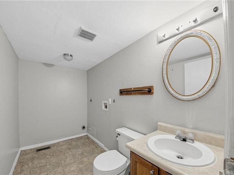 9735 Pellston Way, Miamisburg, OH 45342 Photo 17