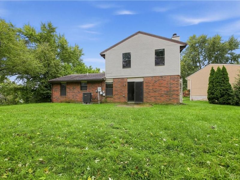9735 Pellston Way, Miamisburg, OH 45342 Photo 3