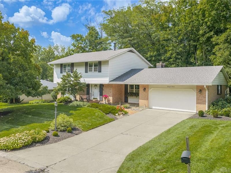 7213 Fawn Willow Court, Miami Township, OH 45459 Photo 2