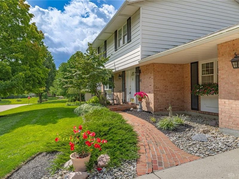 7213 Fawn Willow Court, Miami Township, OH 45459 Photo 3