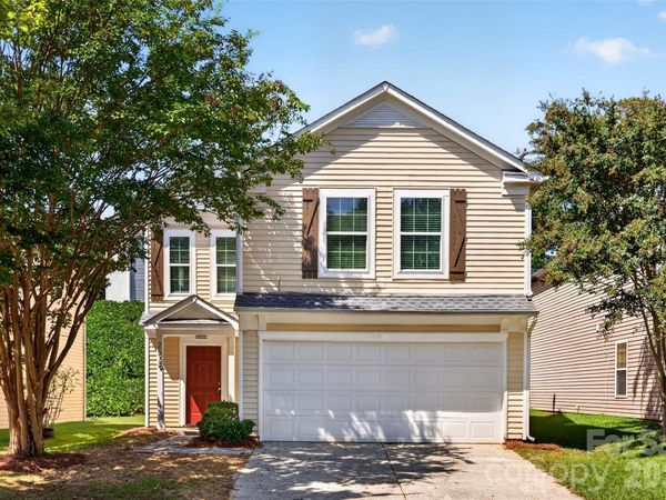 2629 Stream Bank Drive, Charlotte, NC 28269