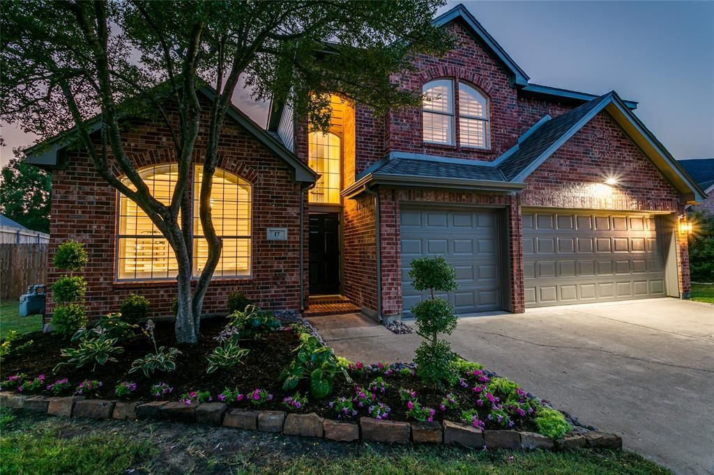 17 Adams Court, Mansfield, TX 76063 Main Photo