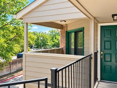 8545 Midpark Road, Unit 6, Dallas, TX 75240