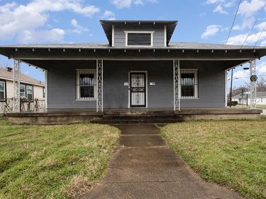 2602 Lenway Street, Dallas, TX 75215