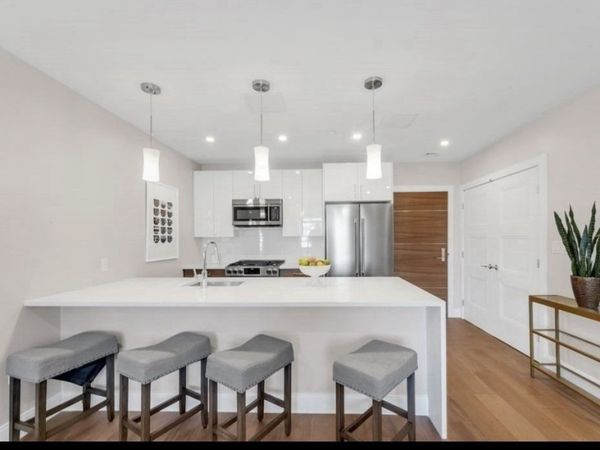 425 Lagrange Street, Unit 110, Boston, MA 02132