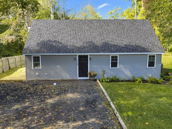 312 Pleasant St, Leicester, MA 01524