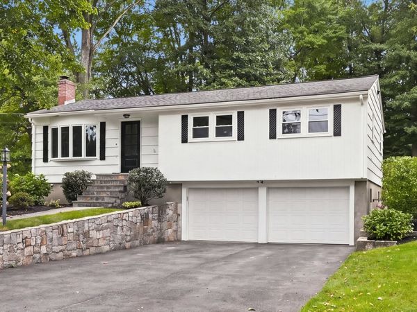 41 Marron Ave, Stoughton, MA 02072