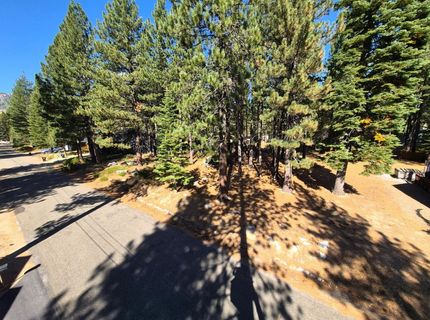 723 Cayuga St, South Lake Tahoe, CA 96150 Photo
