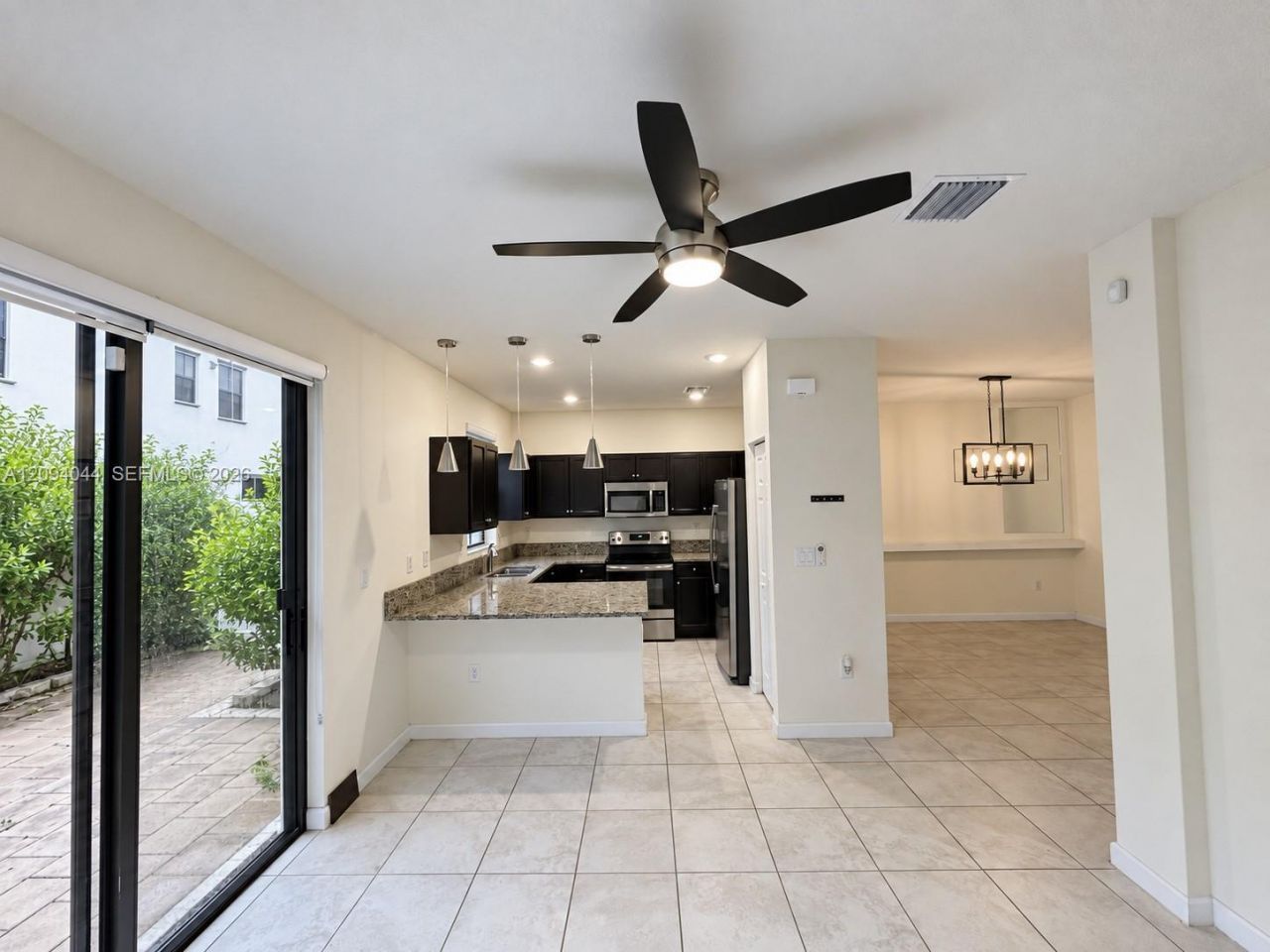 10306 W 33rd Ln , Hialeah, FL 33018 Photo