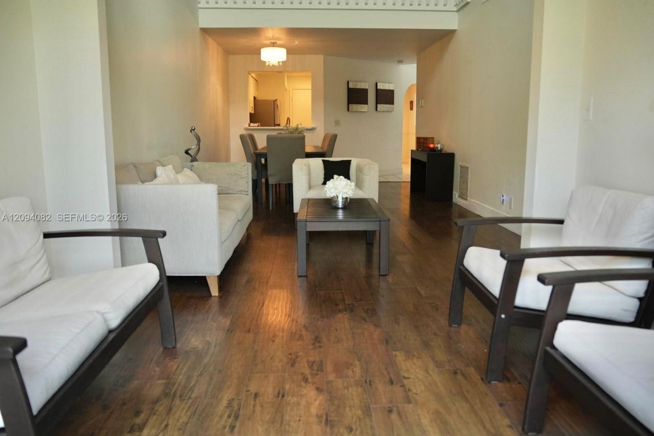 9100 Boca Gardens Pkwy, Unit B, Boca Raton, FL 33496 Photo