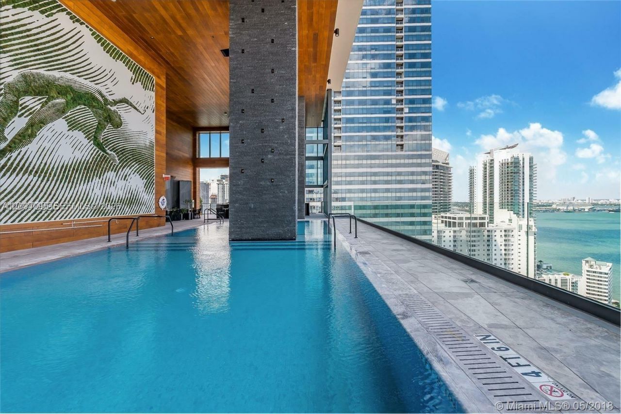 1451 Brickell Ave , Unit 4004, Miami, FL 33131 Photo