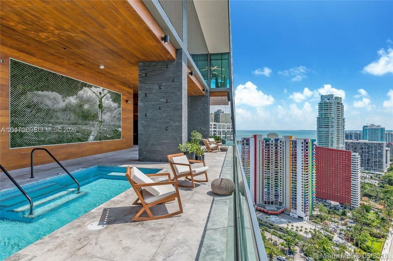 1451 Brickell Ave , Unit 4004, Miami, FL 33131 Photo