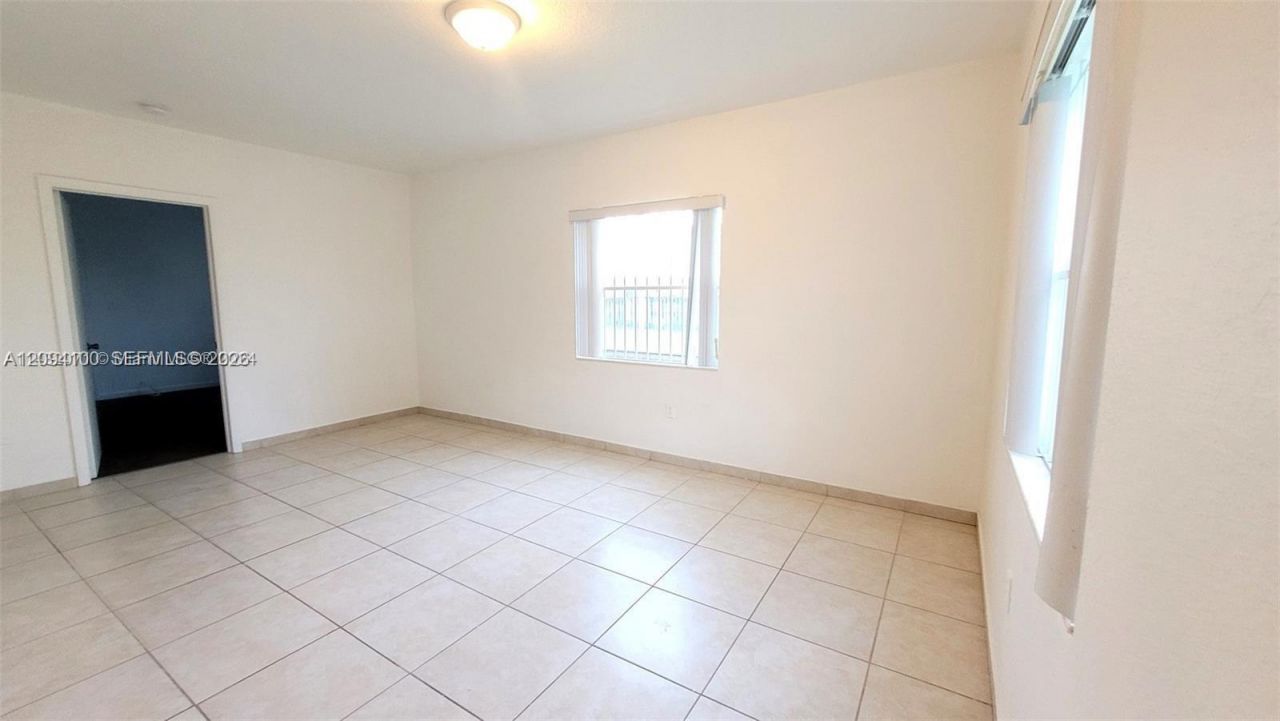 8453 NW 4th Ct , Unit 8453, Miami, FL 33150 Photo