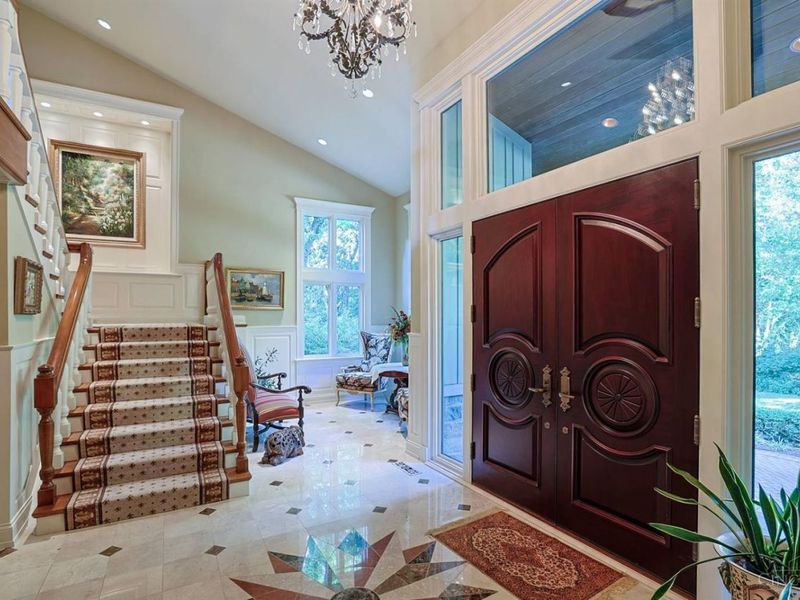 736 Elsinboro Drive, Cincinnati, OH 45226 Photo 6