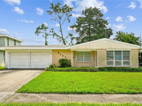 6147 WARWICK Court , New Orleans, LA 70131