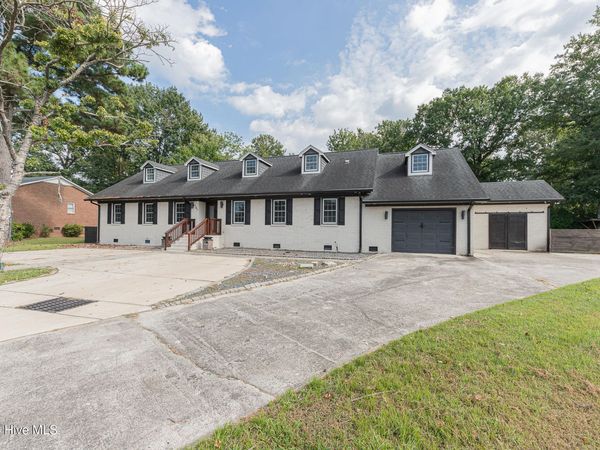 107 Boatswain Drive, New Bern, NC 28562