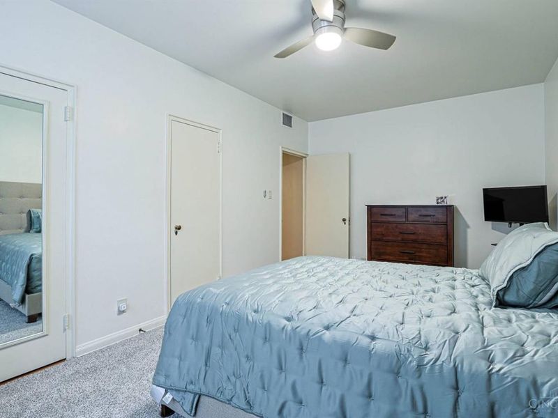 2376 Madison Road, Cincinnati, OH 45208 Photo 13