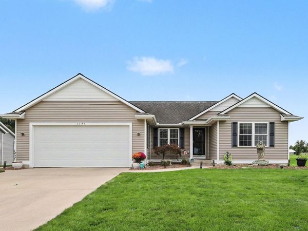 1791 Ericridge Drive, Hudsonville, MI 49426