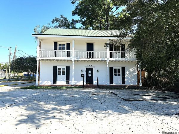 134 W Mabel St, Gonzales, LA 70737