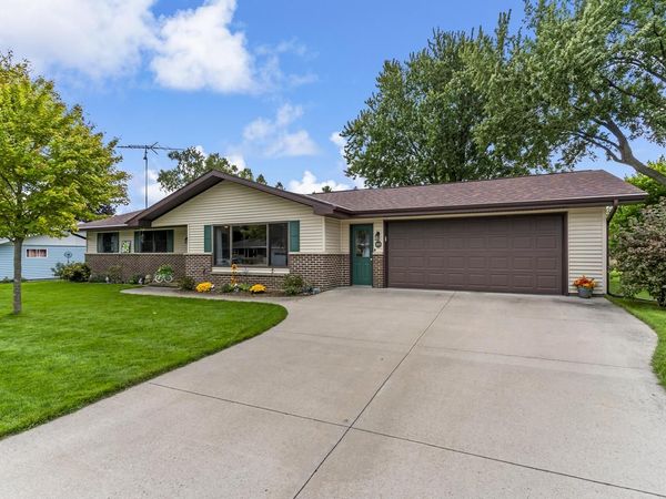 1103 NORTH AVENUE, Lomira, WI 53048