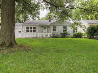7015 WESTERN Avenue, OMAHA, NE 68132