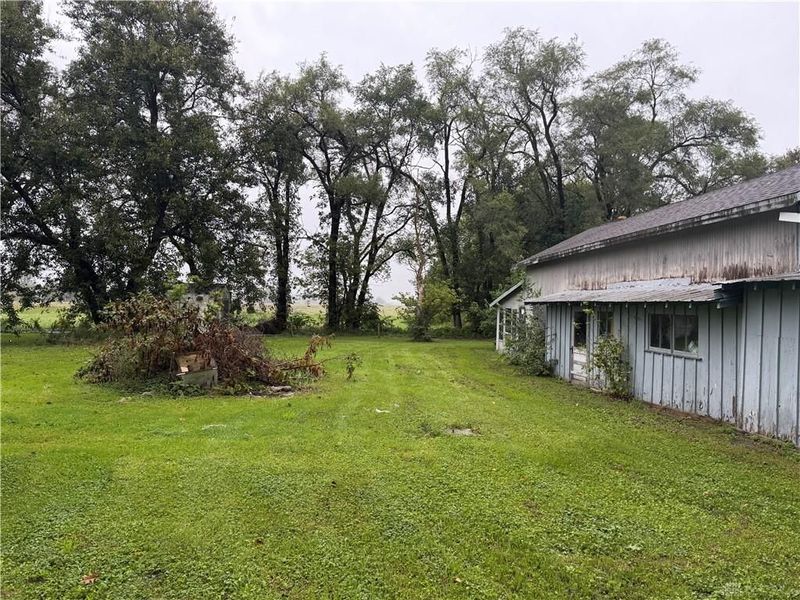 8923 W National Road, Brookville, OH 45309 Photo 21