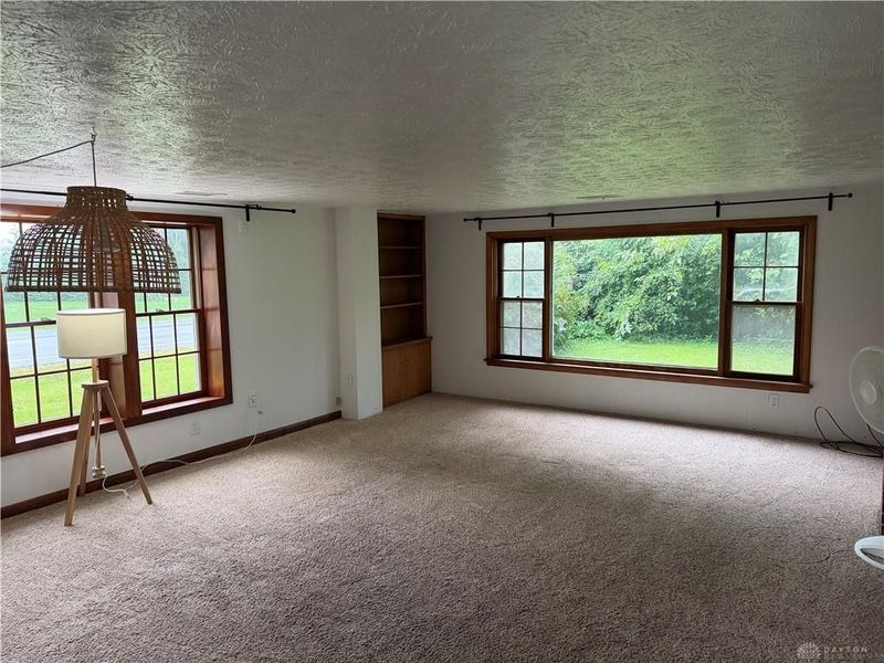8923 W National Road, Brookville, OH 45309 Photo 7