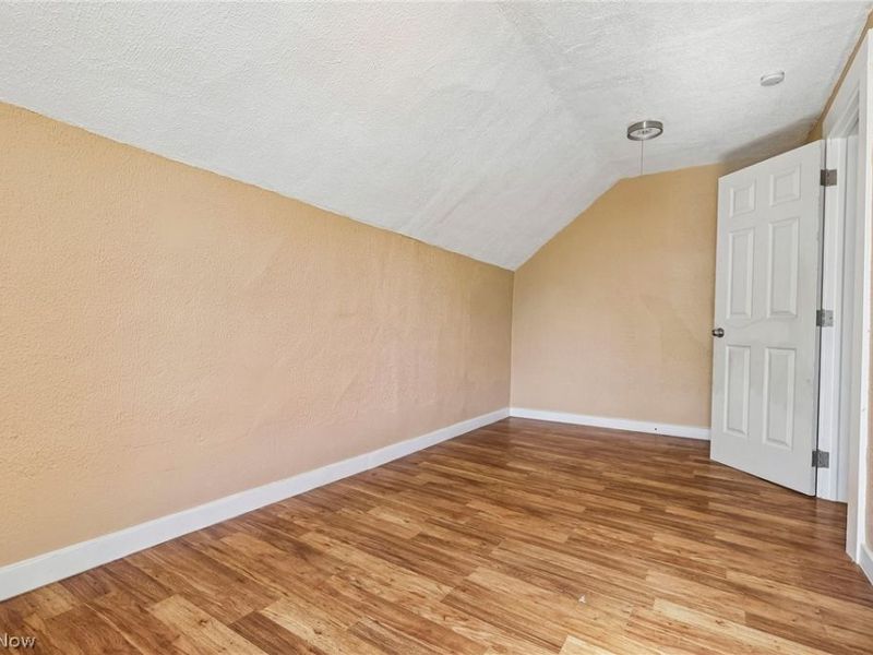 3602 Mobile Court, Cleveland, OH 44109 Photo 11