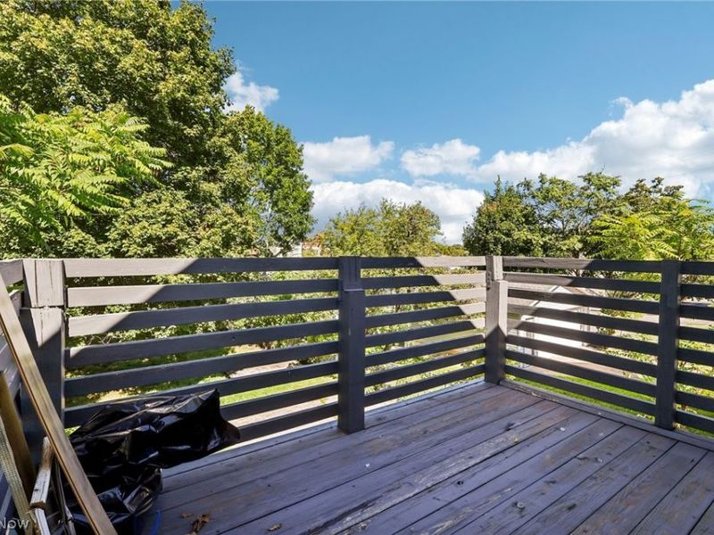 3602 Mobile Court, Cleveland, OH 44109 Photo 22
